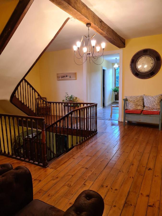 Gîte d'étape Le Couvent d'Ossau Louvie Juzon Extérieur photo